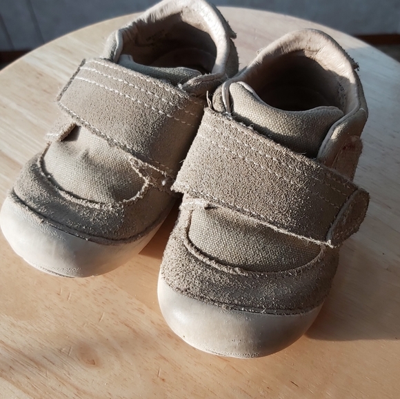 Toddler shoes - Picture 2 of 4
